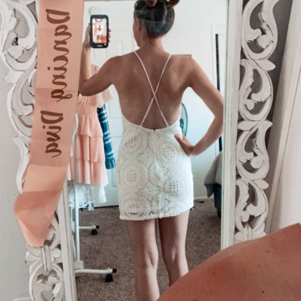 White Pattern Dress - Picture 8 of 12